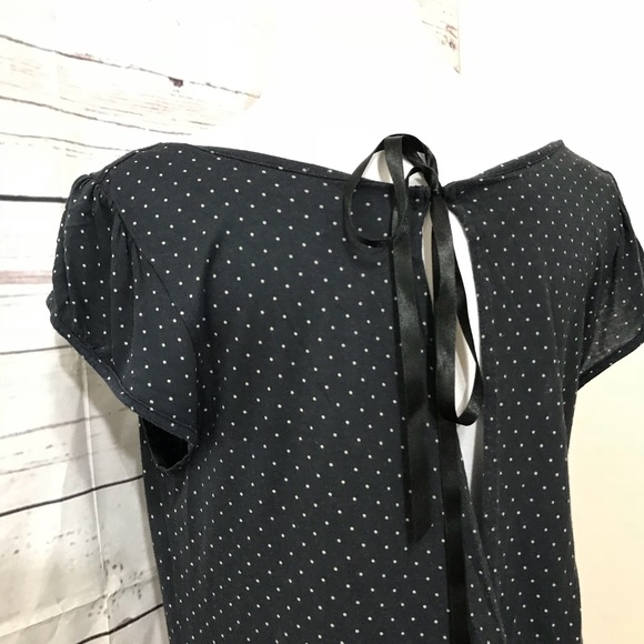 Open back blouse - Picture 4 of 8